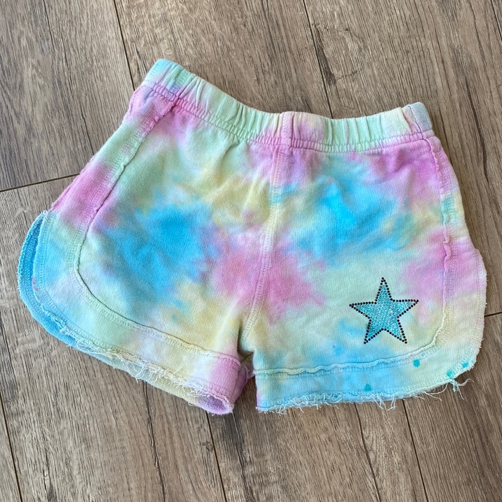 UGOGIRL SZ 10 SUPER CUTE TIE DYE COTTON SHORTS W W STAR CRYSTALS VERY GOOD COND